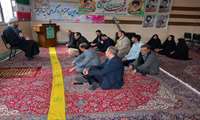نشست بصیرتی دهه فجر و برگزاری نماز جماعت در جهادکشاورزی نائین
